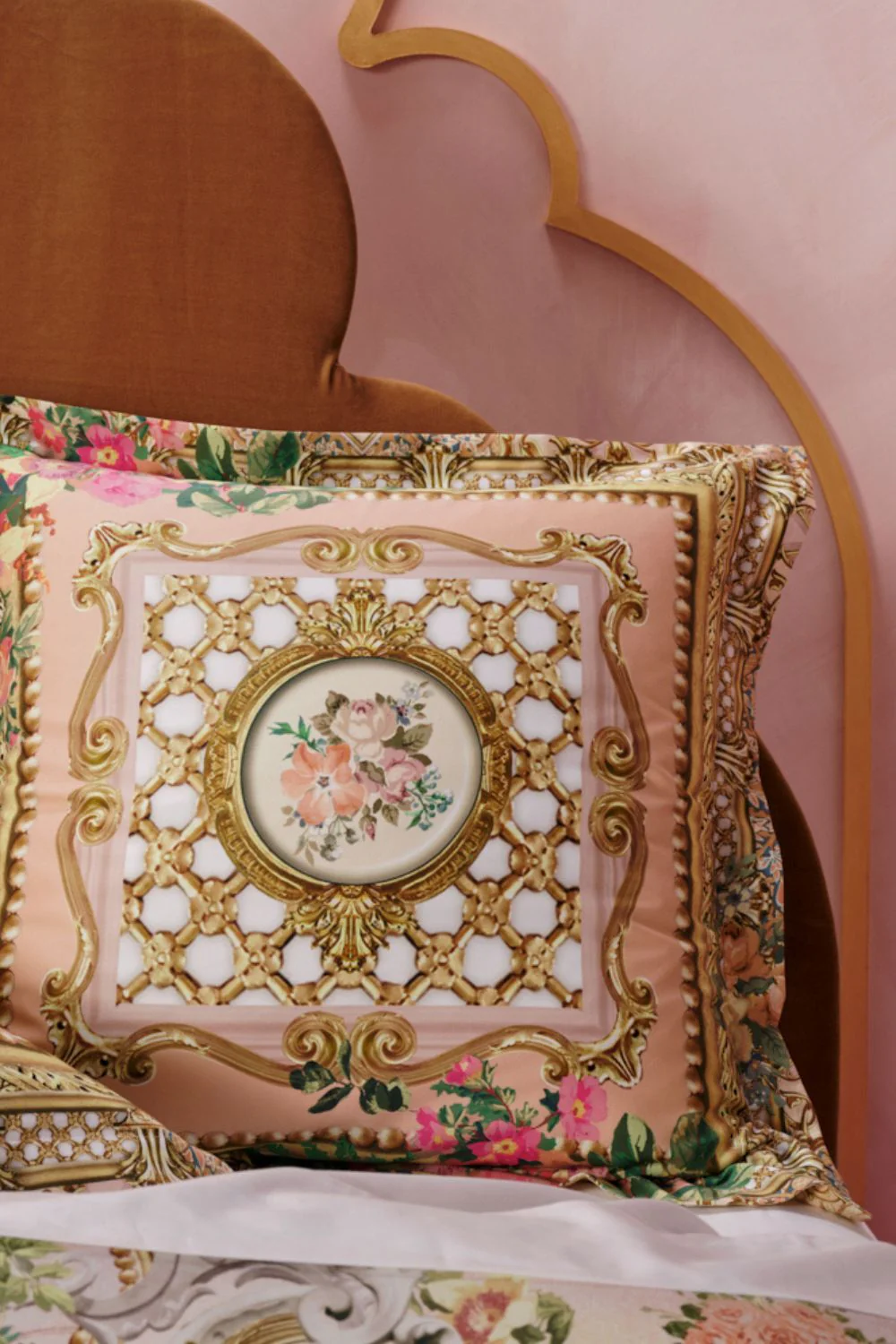 EUROPEAN PILLOWCASE TWILIGHT IN ISTANBUL