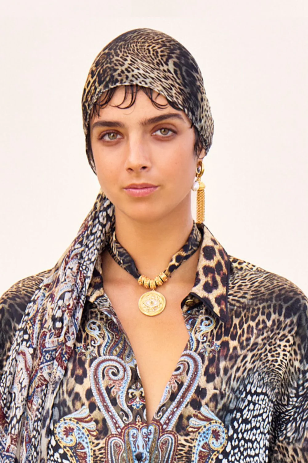 ENCHANTED OCEANIA SILK NECKLACE GOLD