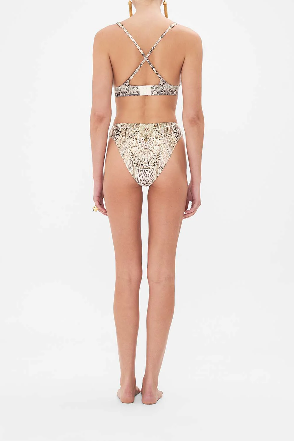 SOFT C/D BRA WITH BACK CLIP LOOKING GLASS HOUSES