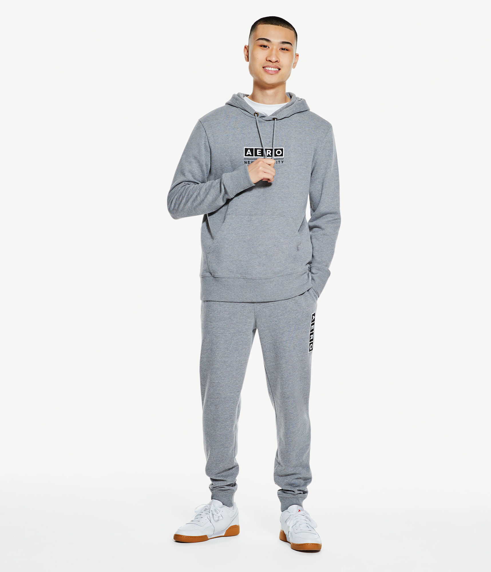 Aero Block Box Logo Heritage Jogger Sweatpants