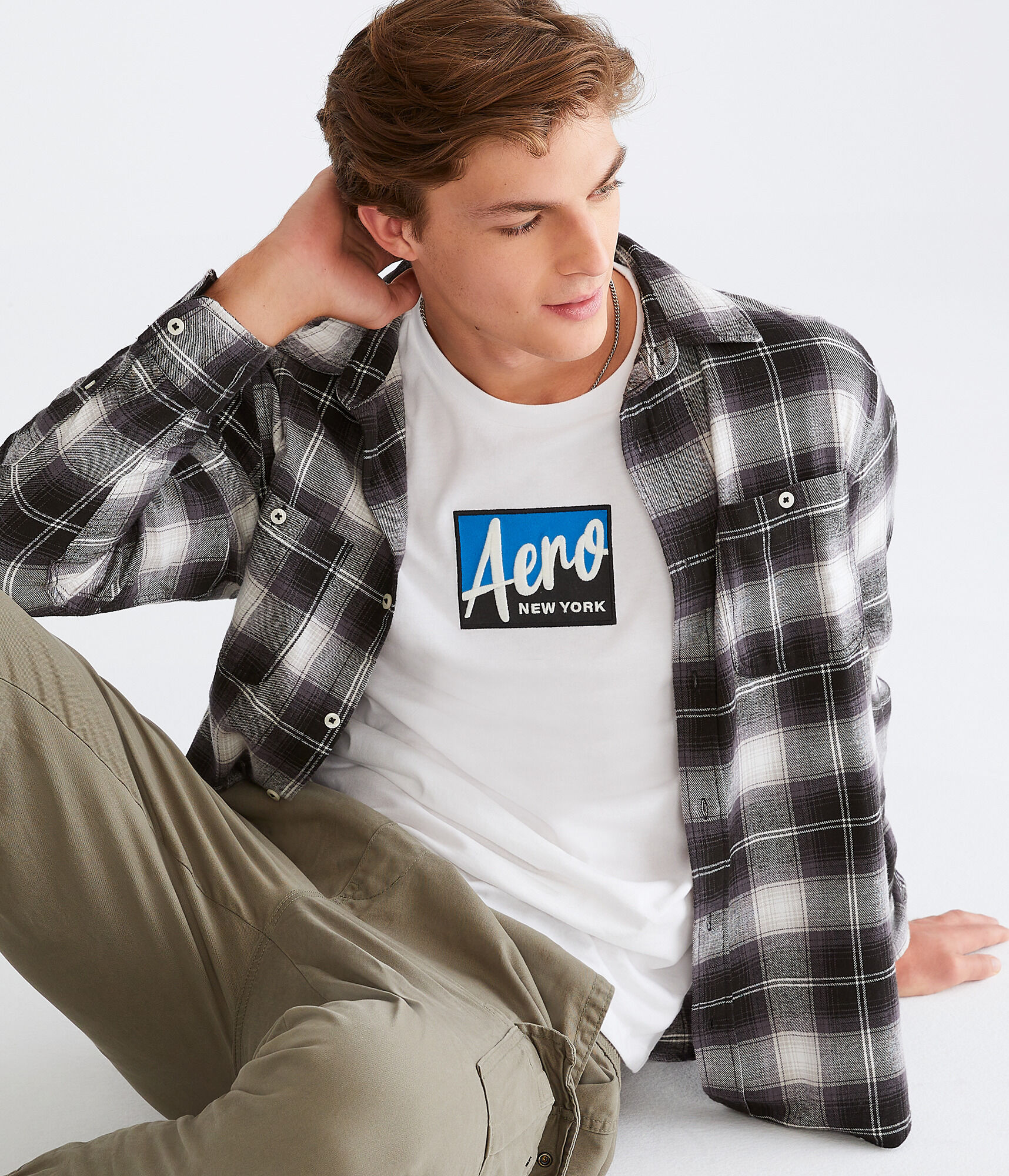 Aero New York Box Logo Appliqué Graphic Tee