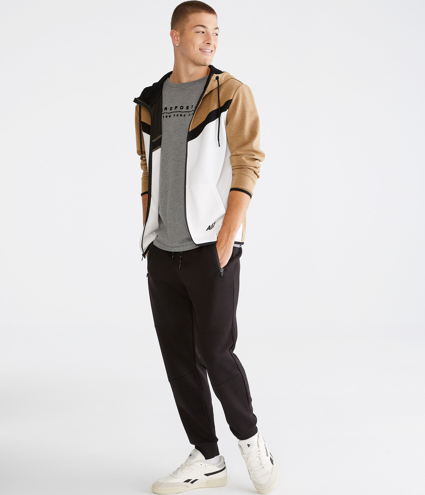 Aero MVMNT Tech Fleece Joggers