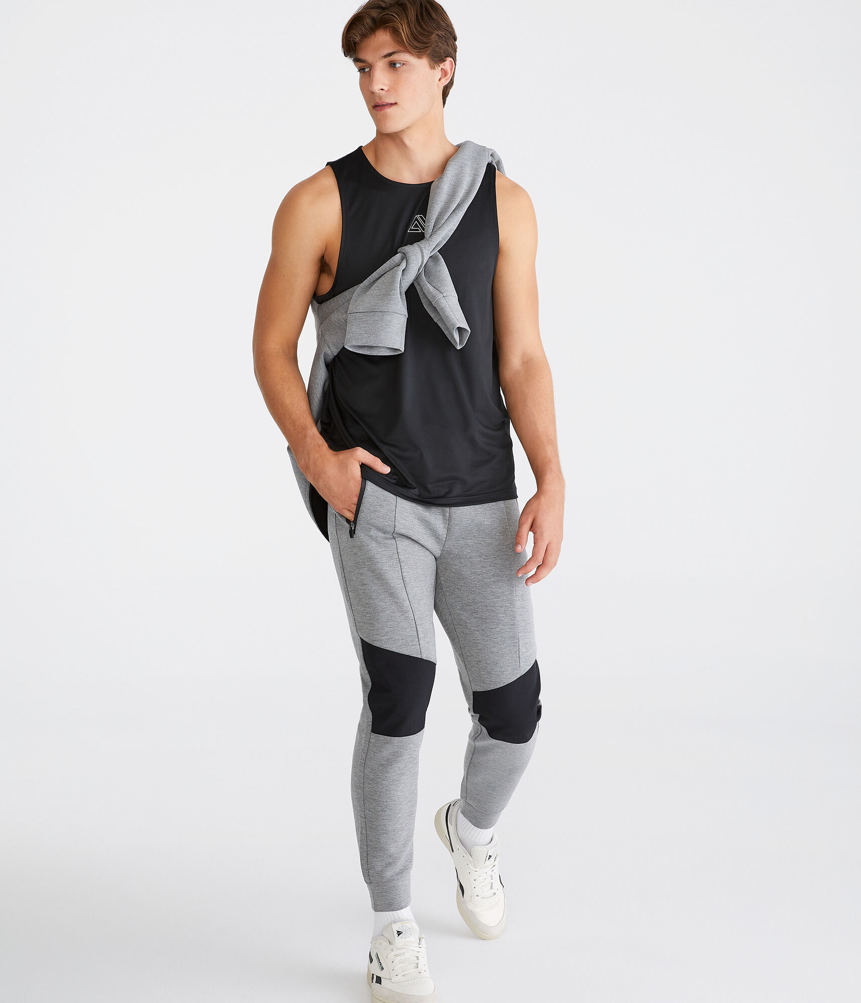 Aero MVMNT Tech Fleece Joggers - Mixed Media