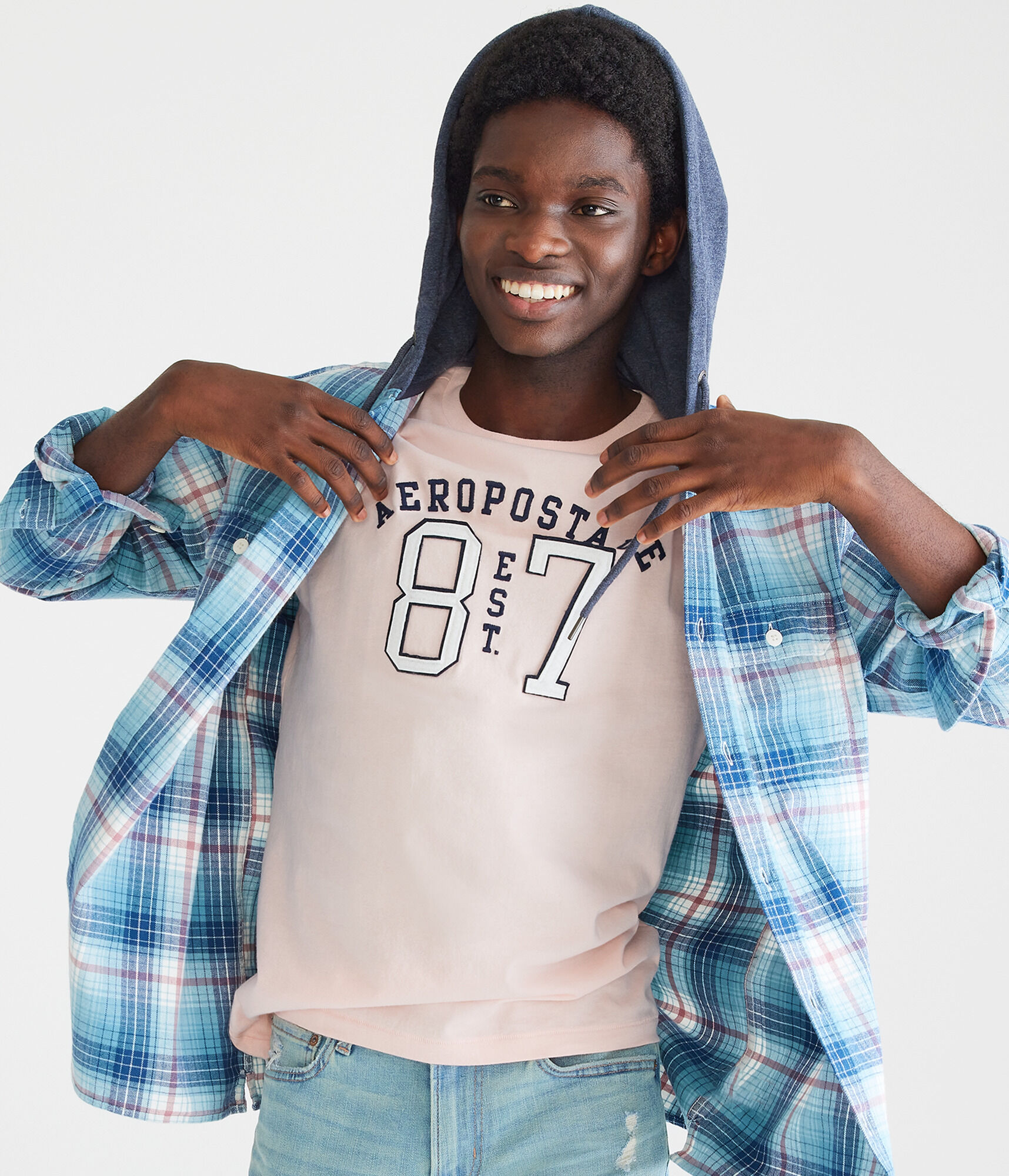 Aeropostale Split 87 Appliqué Graphic Tee