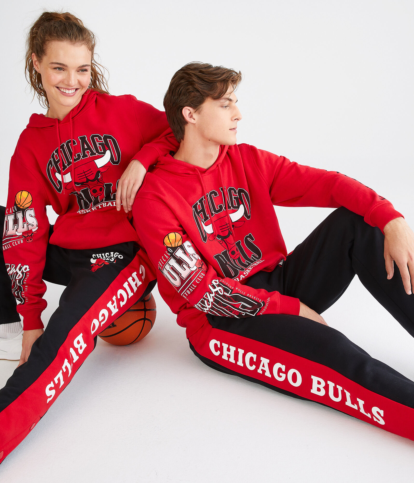 Chicago Bulls Basketball Pullover Hoodie
