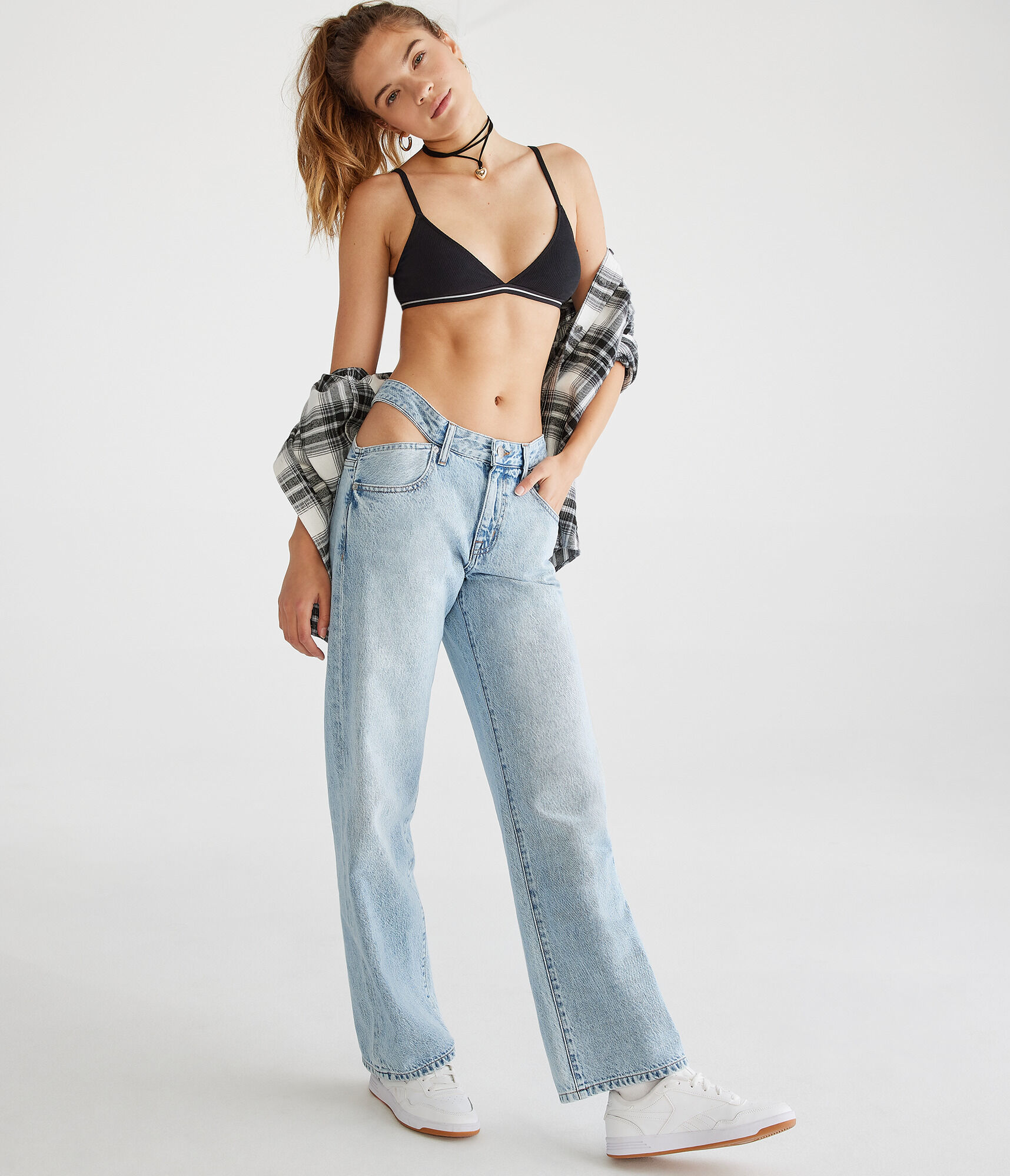 Low-Rise Skater Jean