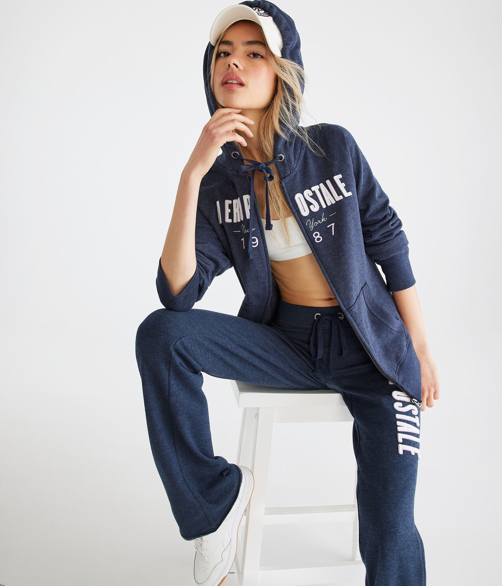 Aeropostale 1987 Full-Zip Hoodie