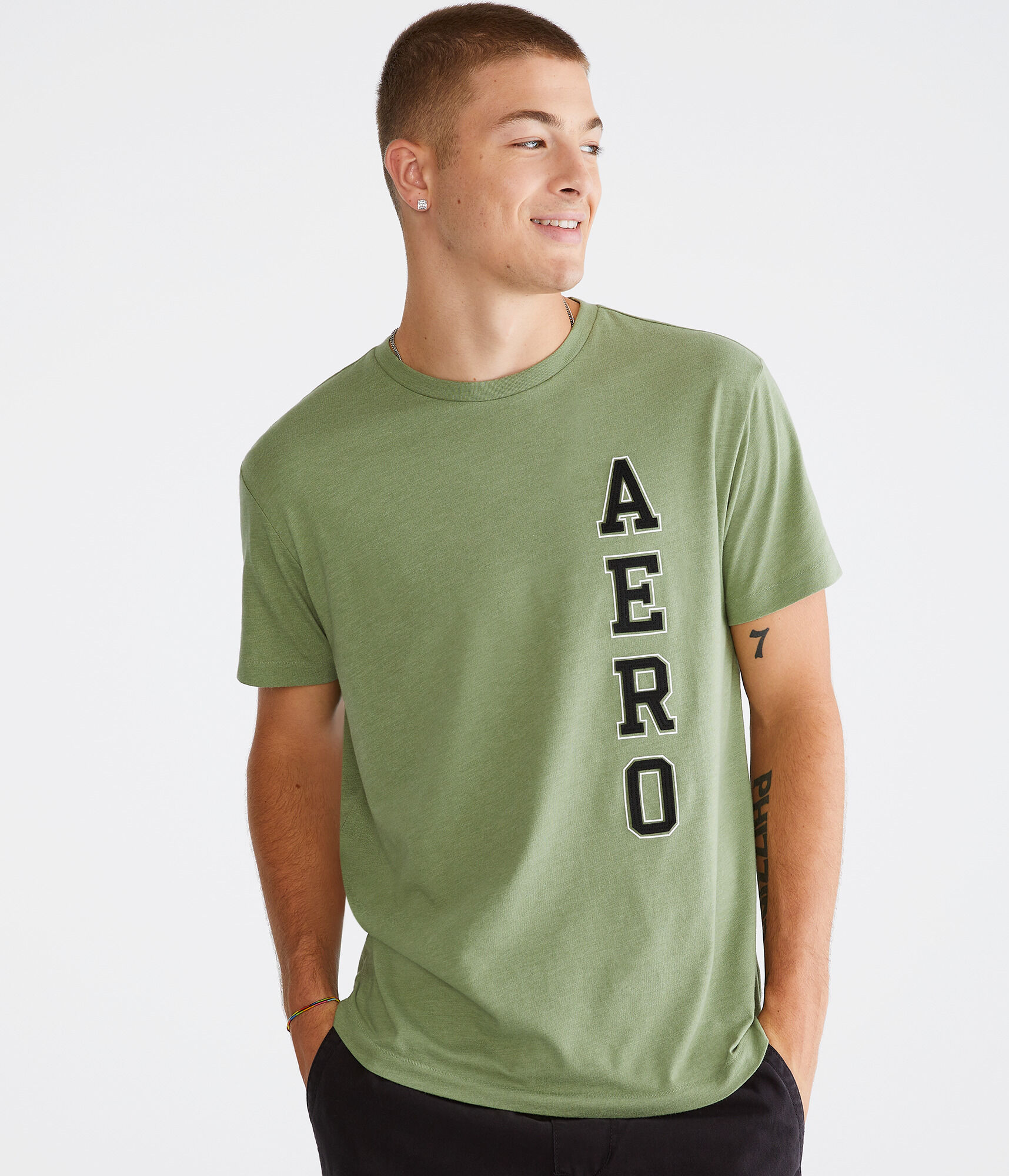 Vertical Aero Appliqué Graphic Tee