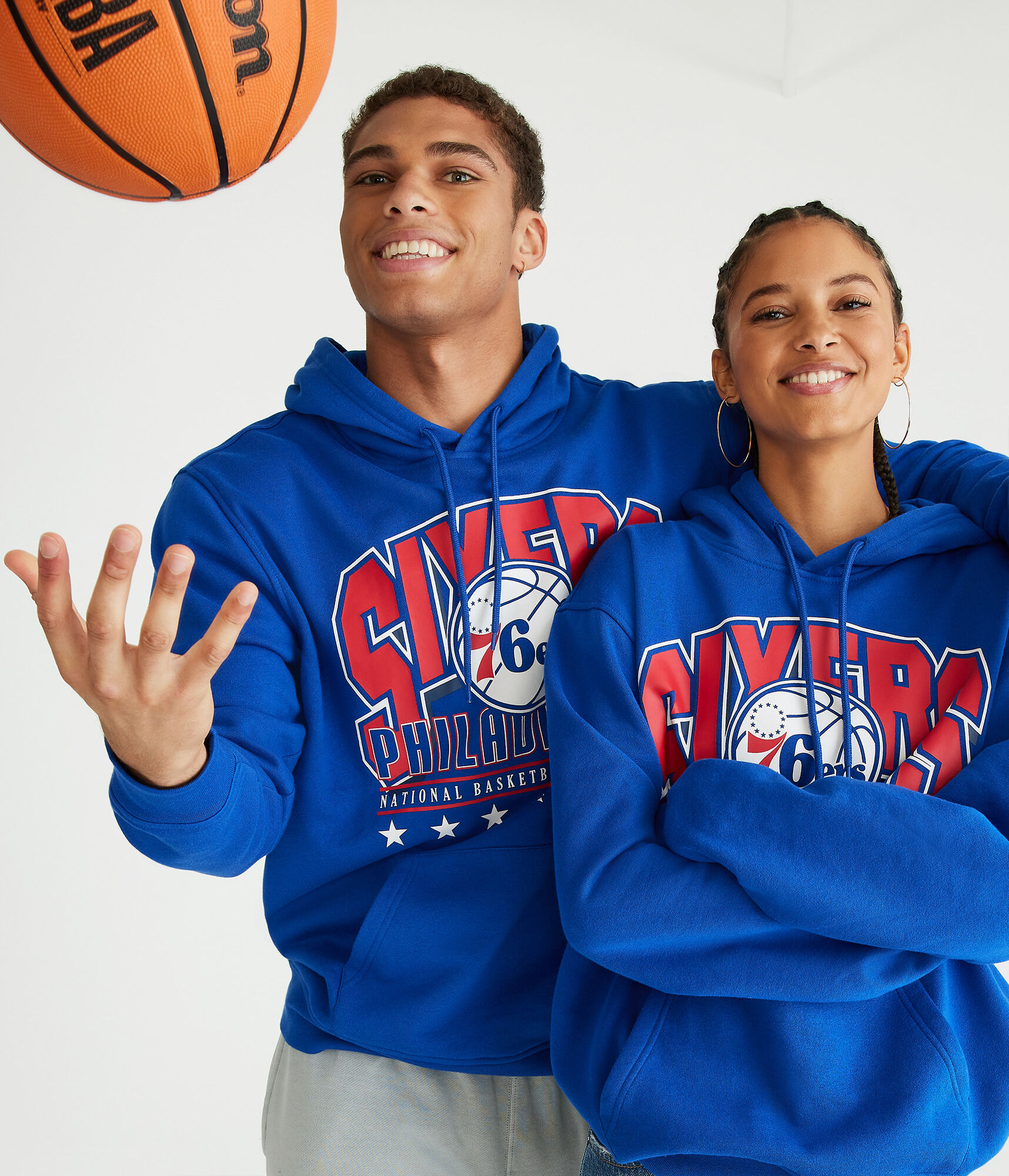 Philadelphia 76ers Pullover Hoodie