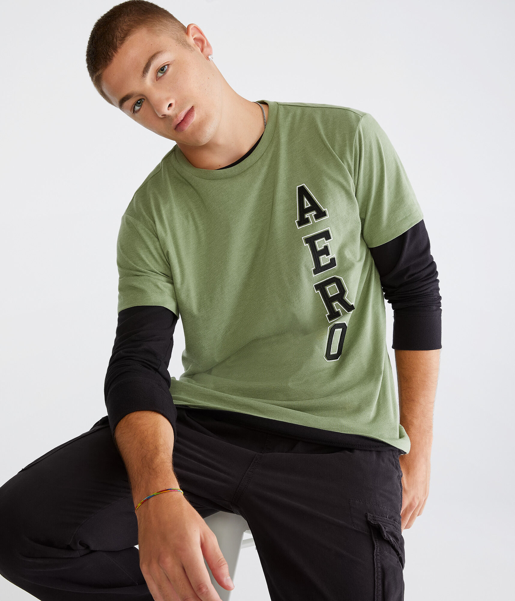 Vertical Aero Appliqué Graphic Tee