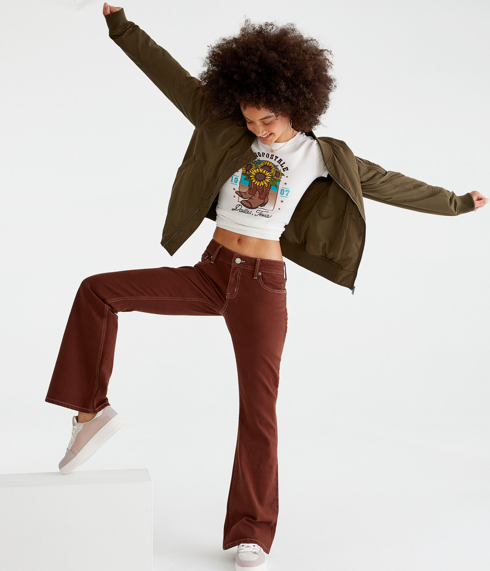 Flare Low-Rise Jean