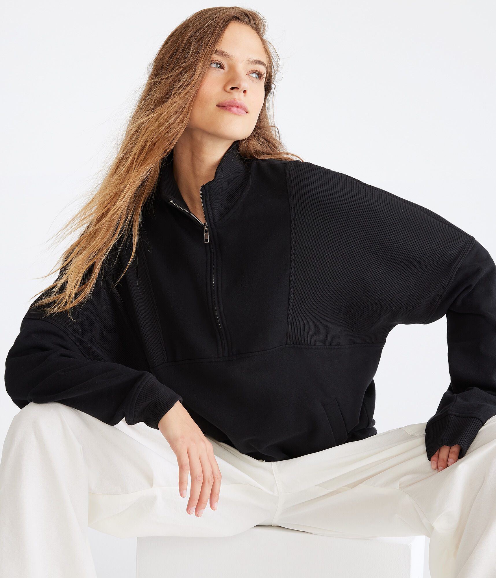 Ribbed Mock-Neck Pullover Sweatshirt