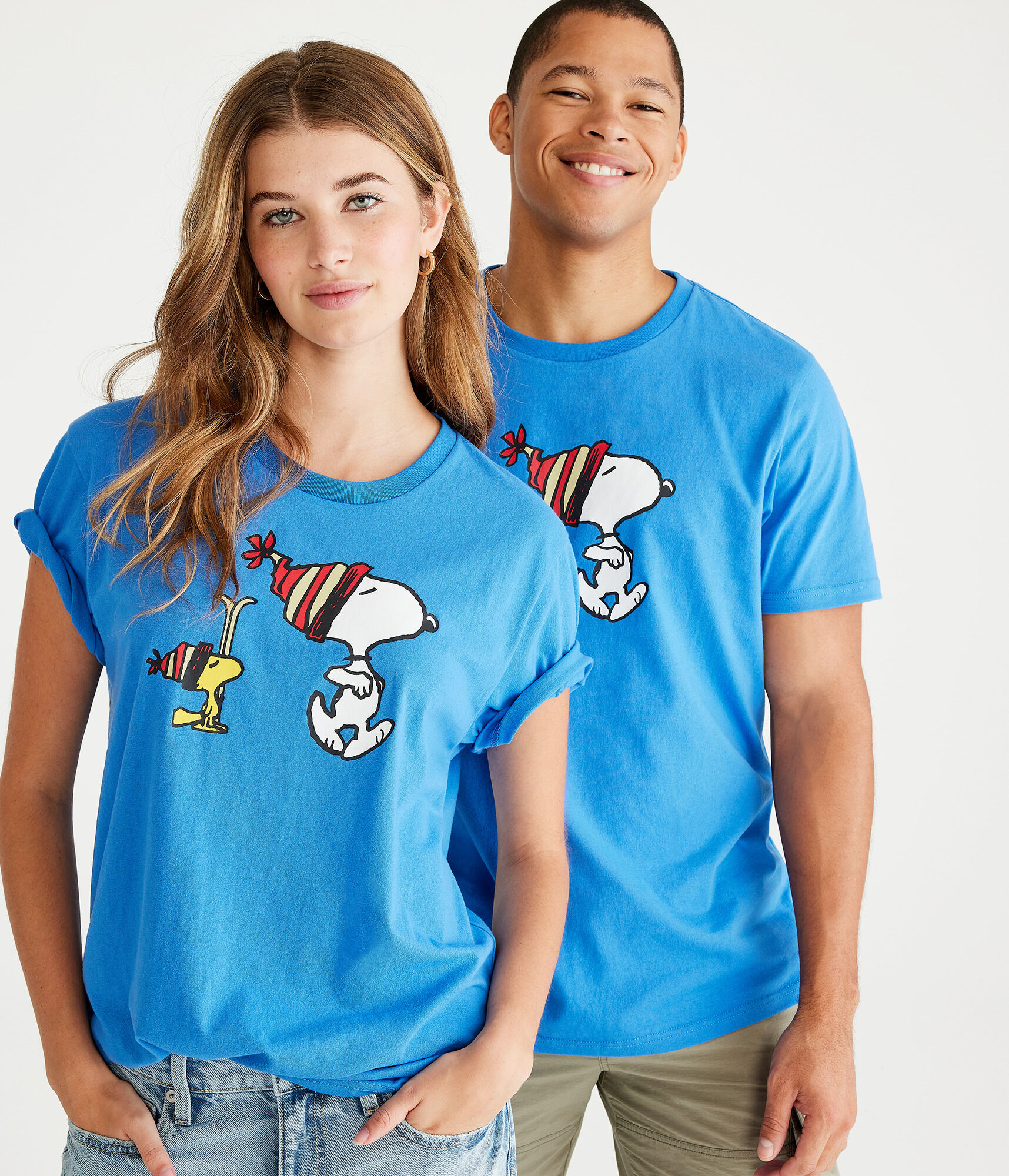 Peanuts® | Aéropostale Snoopy Skiing Graphic Tee