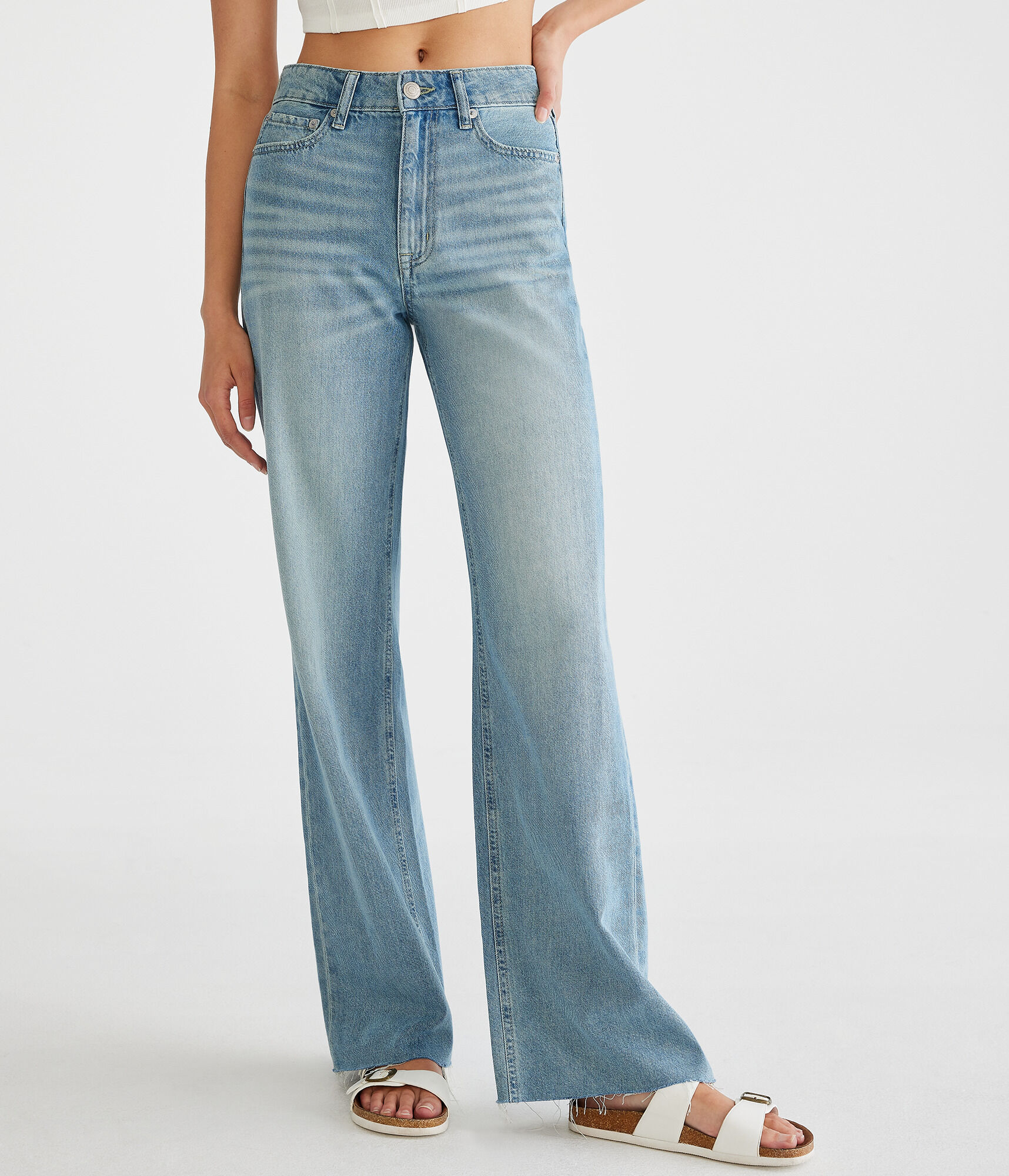 High-Rise Wide Leg Jean