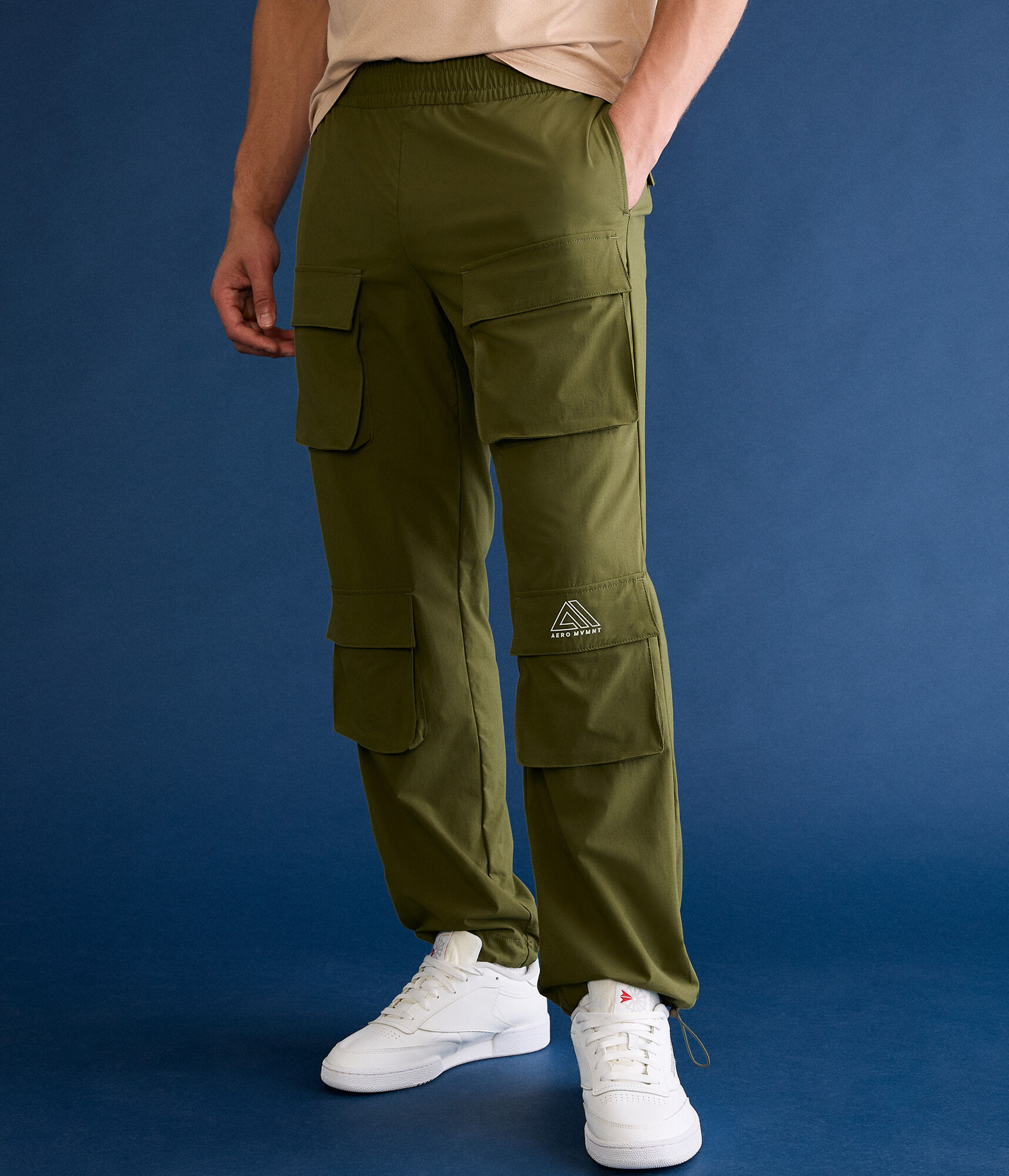 Aero MVMNT Cargo Pants