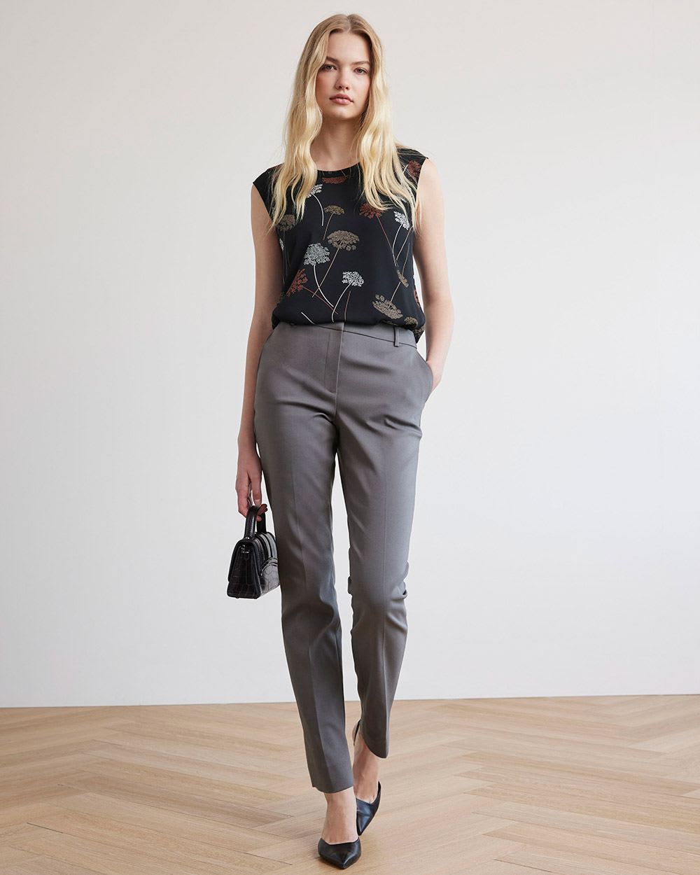 Mid-Rise Long Slim-Leg Solid Signature Pant - 31.5"