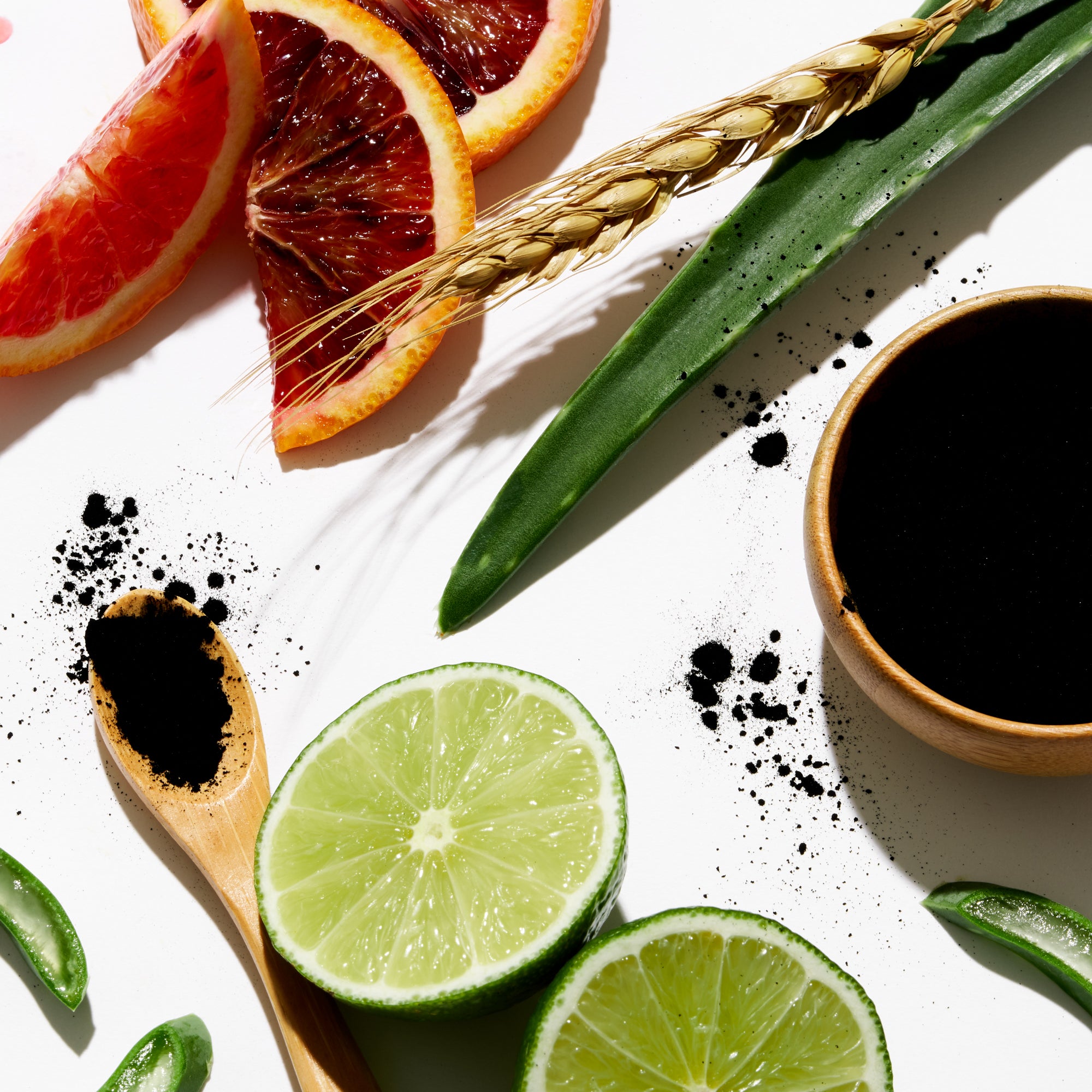 The Detoxifier Shampoo & Conditioner Bars Travel Set