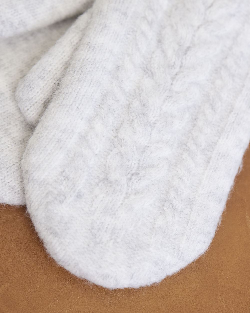 Cable-Knit Mitts with Fleece Lining