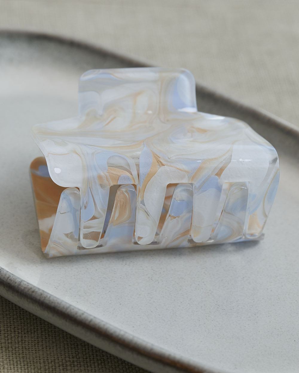 Floral Acrylic Hair Gripper