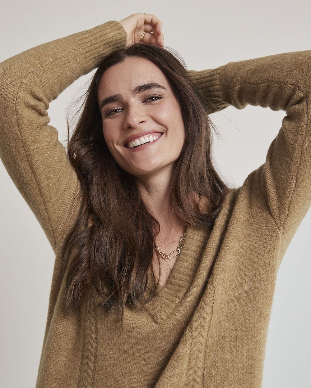 Merino-Blend V-Neck Tunic with Cable Stitches