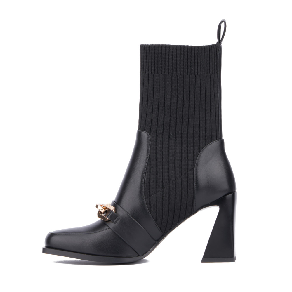 Torgeis Women's Azalea Booties