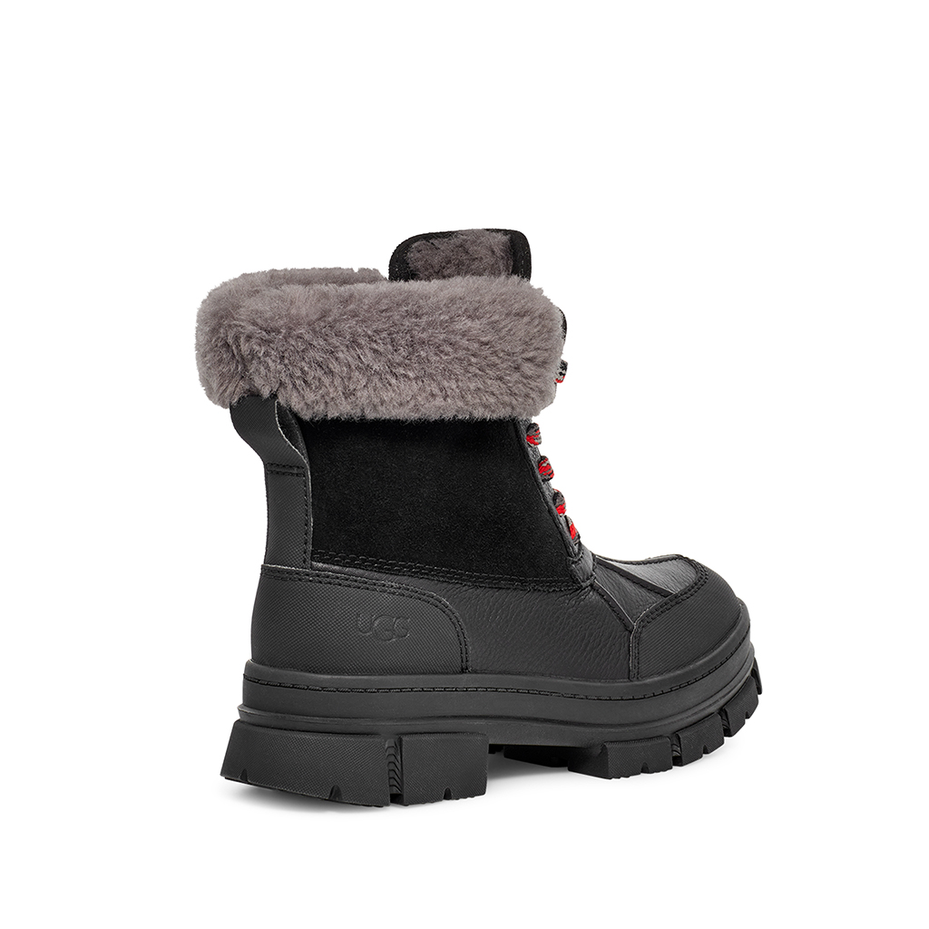 Ugg Ashton Addie in