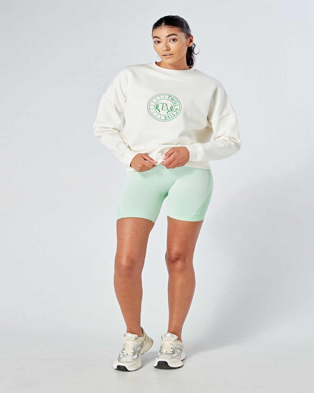 Twill Active - Essentials Oversized Crewneck Sweatshirt - White