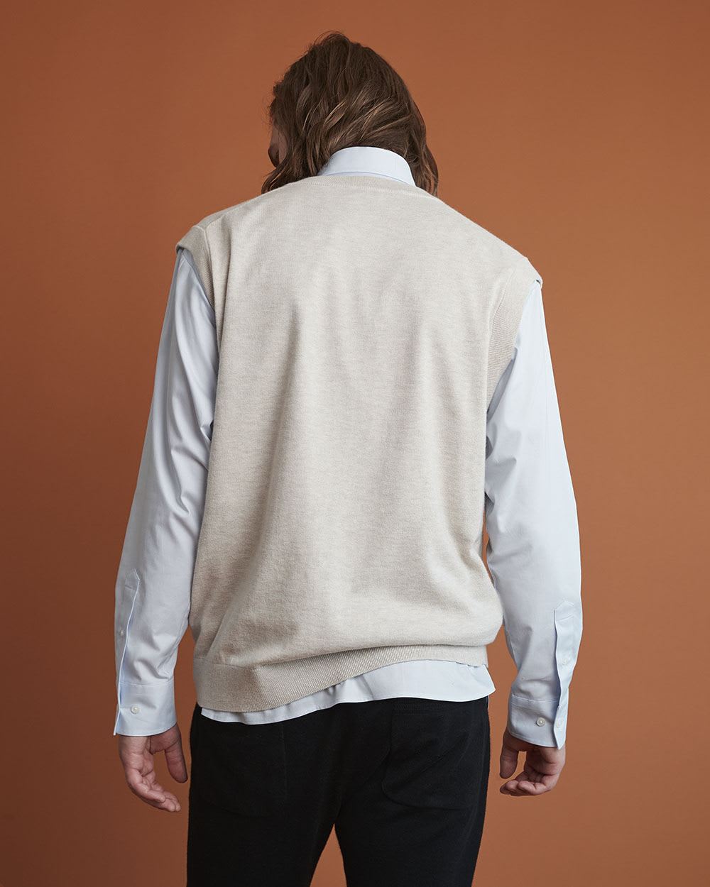 Gender-Neutral Sleeveless Vest with Argyle Pattern