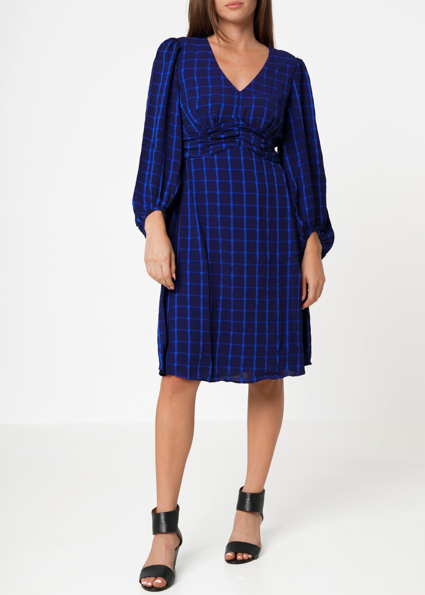 Nurode V-neck Checkered Dress