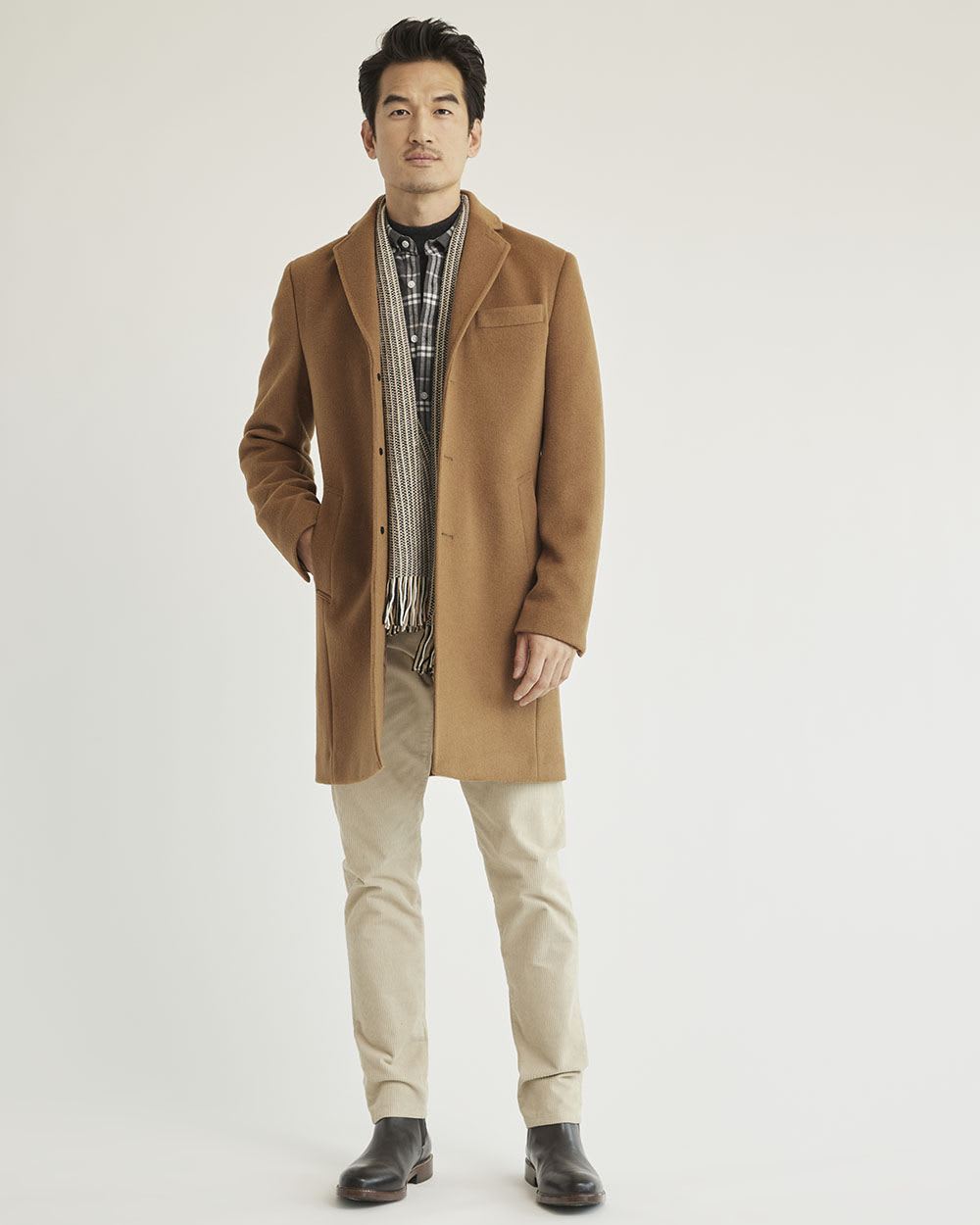 Classic Wool Coat with Tailored Collar