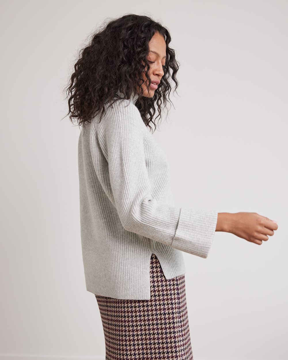 Relaxed-Fit Long-Sleeve Mock-Neck Tunic Sweater