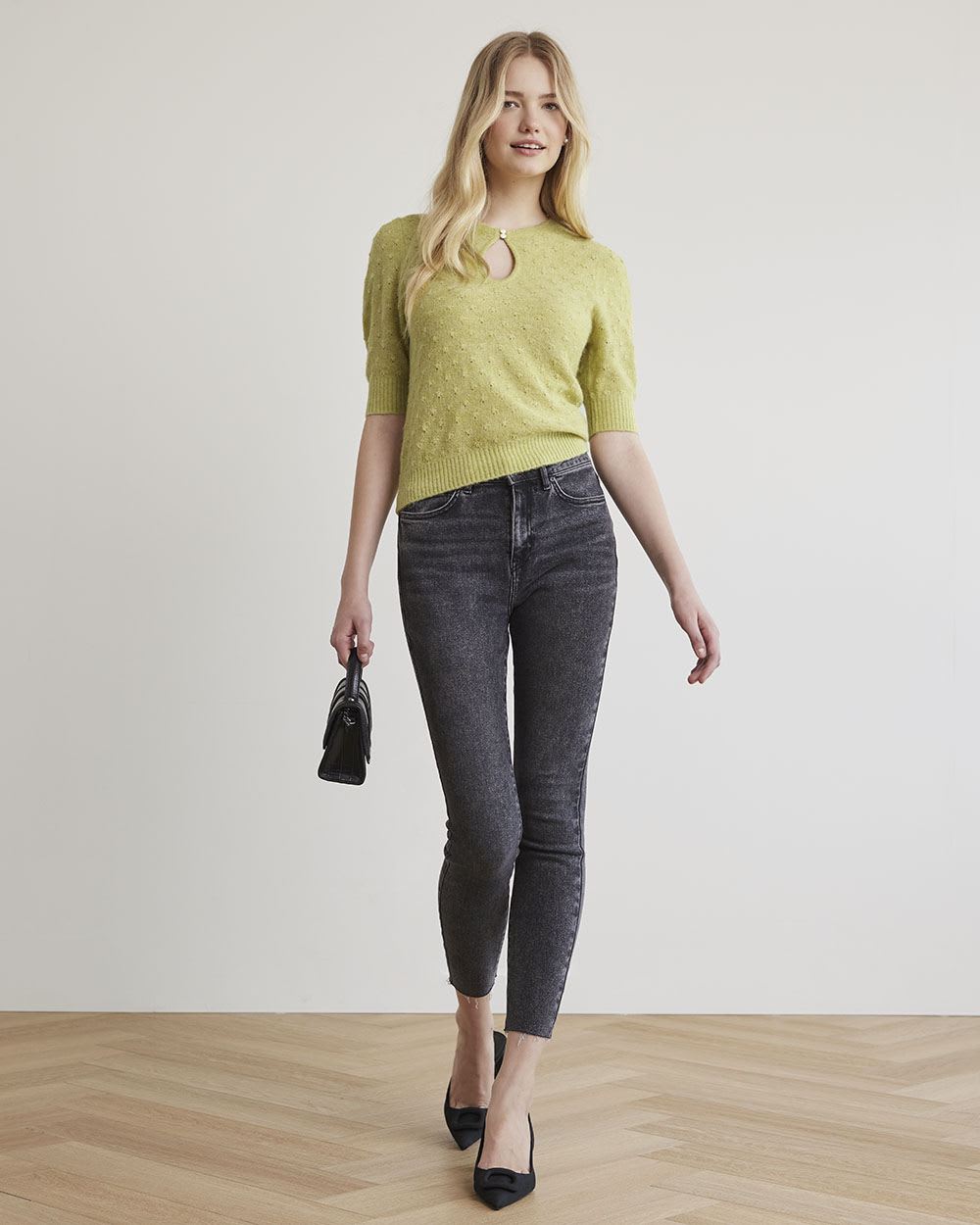 Short-Sleeve Crew-Neck Sweater with Fancy Stitches