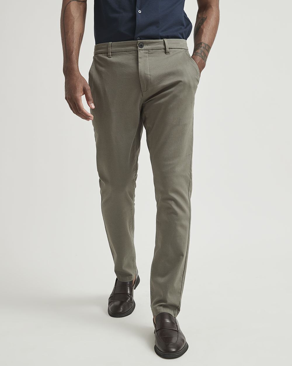 PowerFlexx (R) Slim Fit Chino Pants