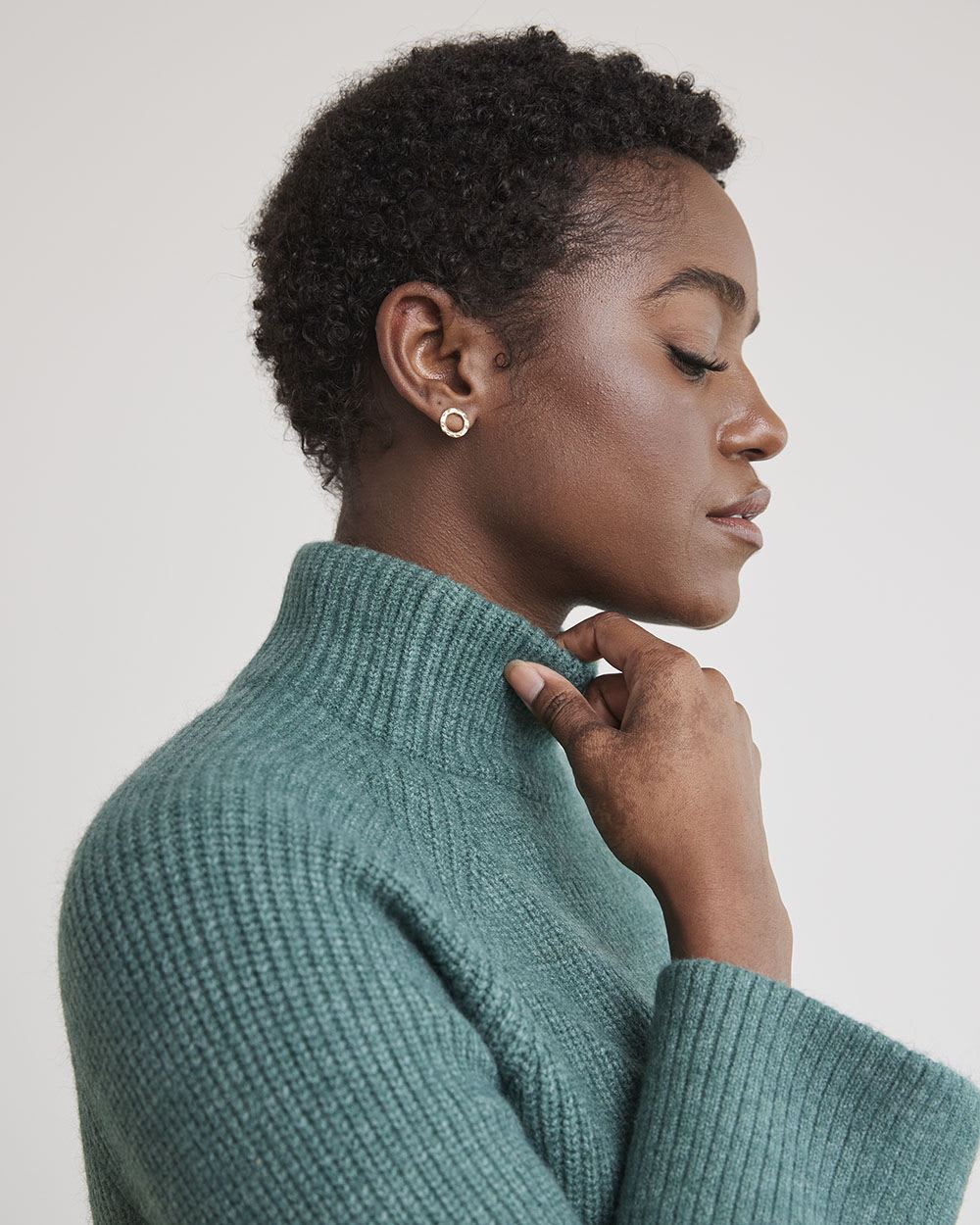 Relaxed-Fit Long-Sleeve Mock-Neck Tunic Sweater