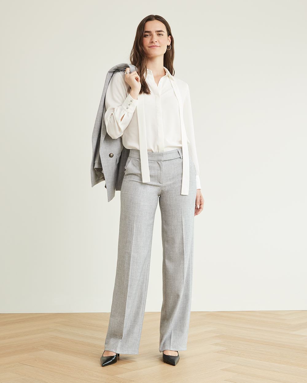 Long-Sleeve Buttoned-Down Crepe Blouse