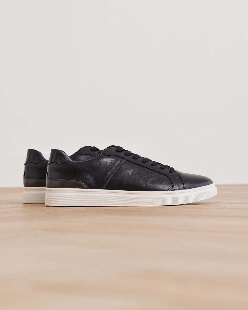 Steve Madden (TM) - Slade Casual Shoes