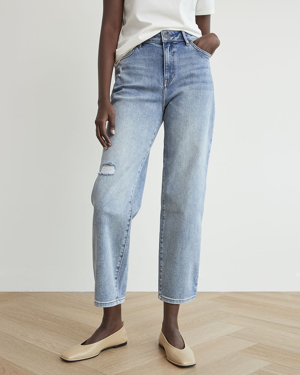 Light-Wash High-Waisted Straight Ankle Jeans - 27"