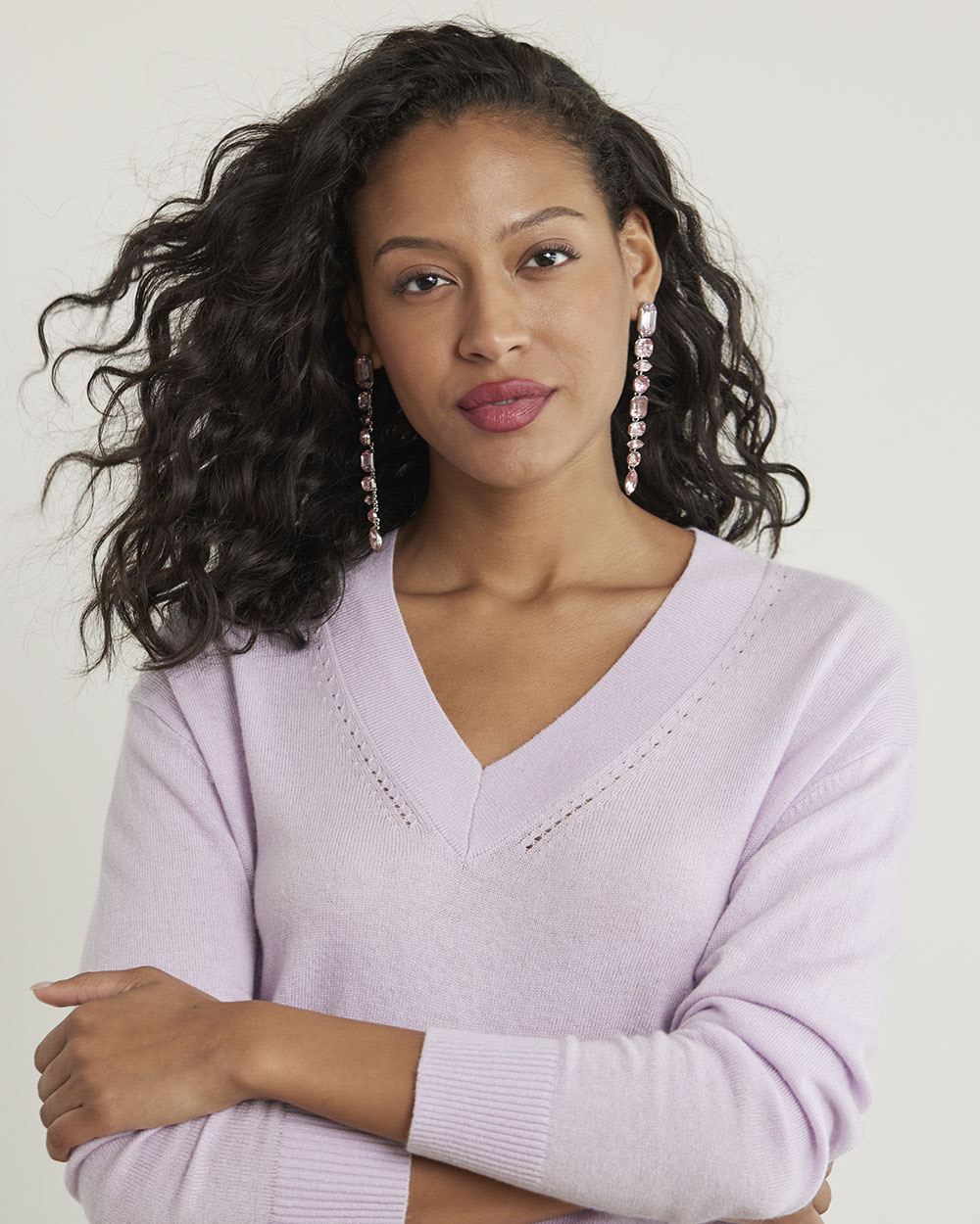 Long-Sleeve V-Neck Cashmere-Blend Sweater