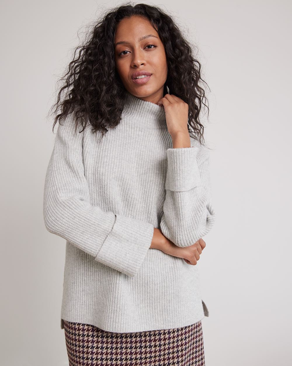 Relaxed-Fit Long-Sleeve Mock-Neck Tunic Sweater