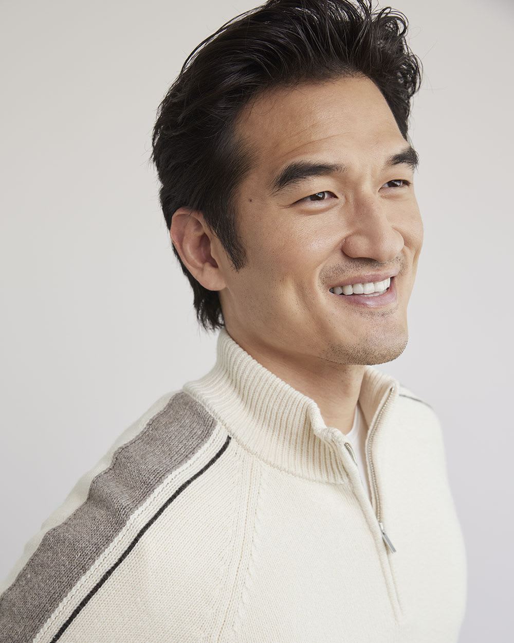 Long-Sleeve Half-Zip Mock-Neck Pullover