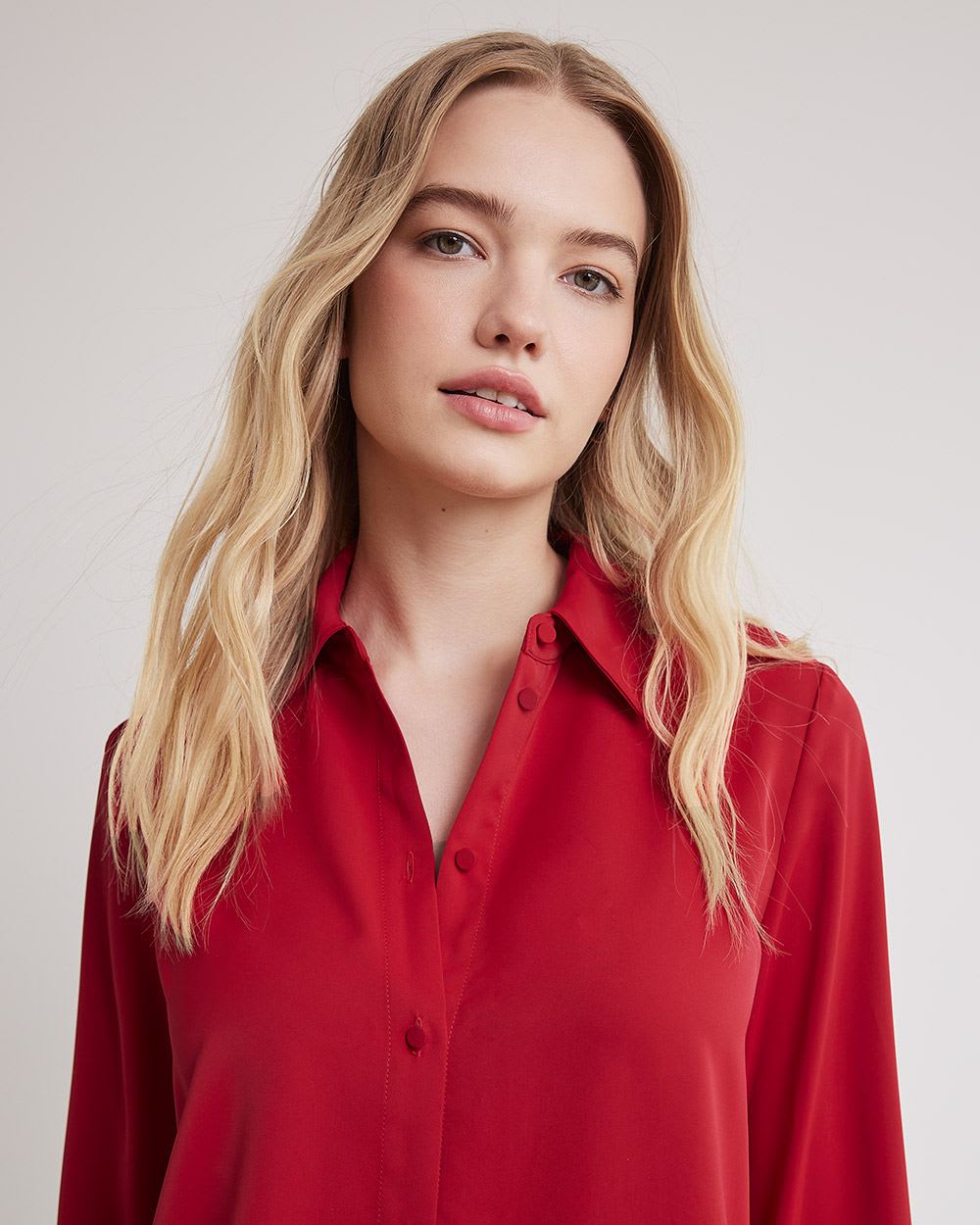Long-Sleeve Buttoned-Down Twill Blouse