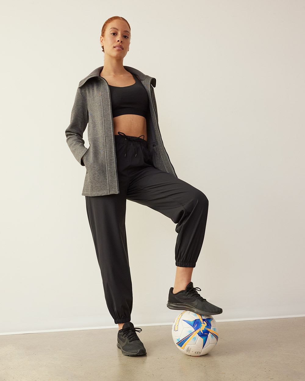 Flowy Jogger, Hyba