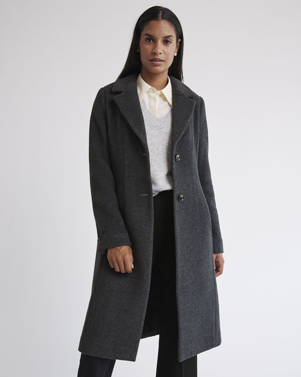 Fitted Luxe Wool Coat with Tailored Collar