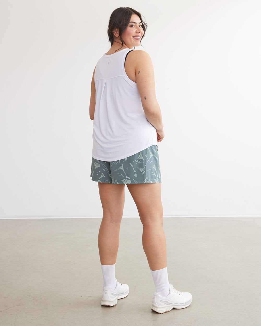 Sleeveless Scoop-Neck Top, Dry Lux Hyba Essentials