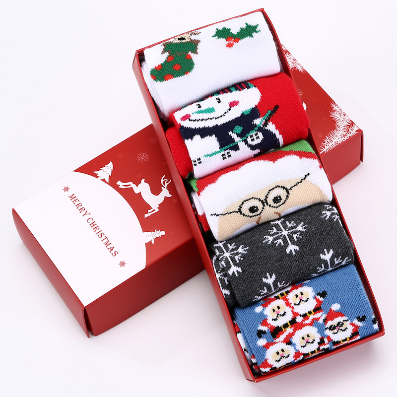 5 Pairs of Christmas Socks with Santa and Snowmen (One size, sizes 5-10) - Don't AsK