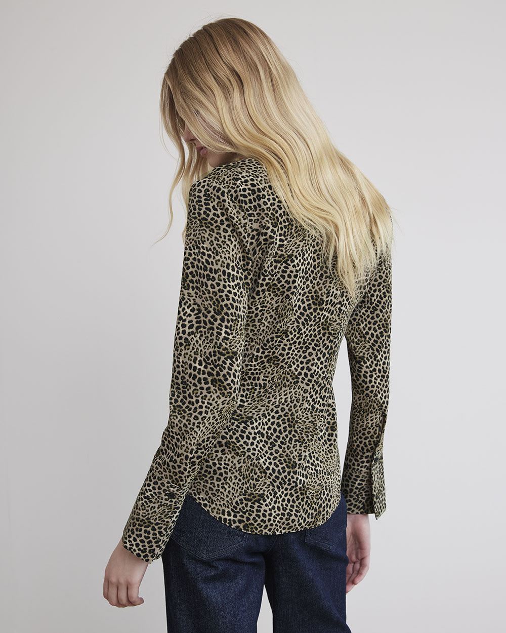 Long-Sleeve Buttoned-Down Twill Blouse