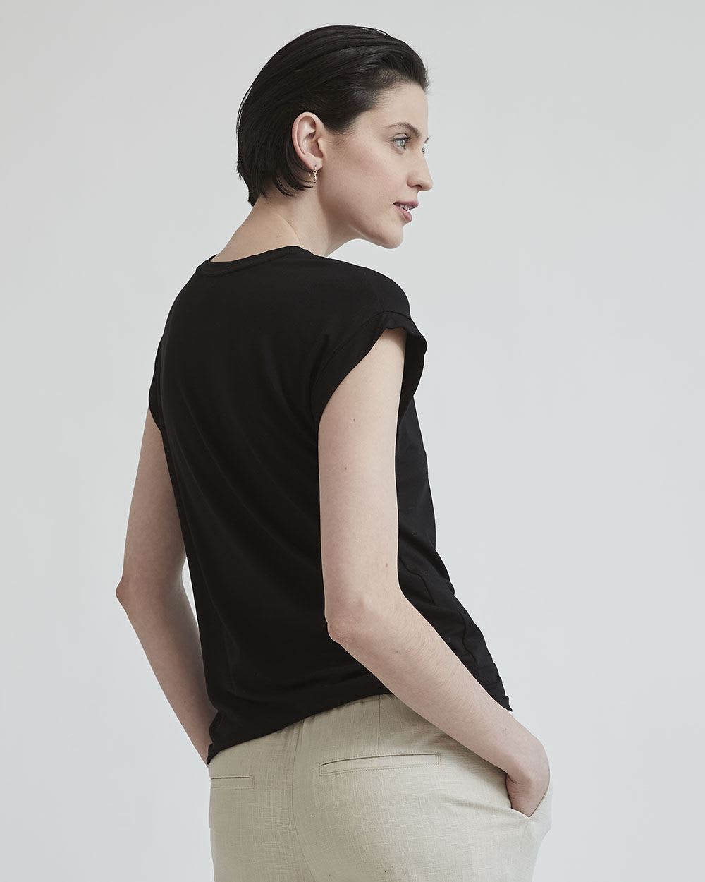 Extended-Sleeve Crew-Neck Fitted Tee