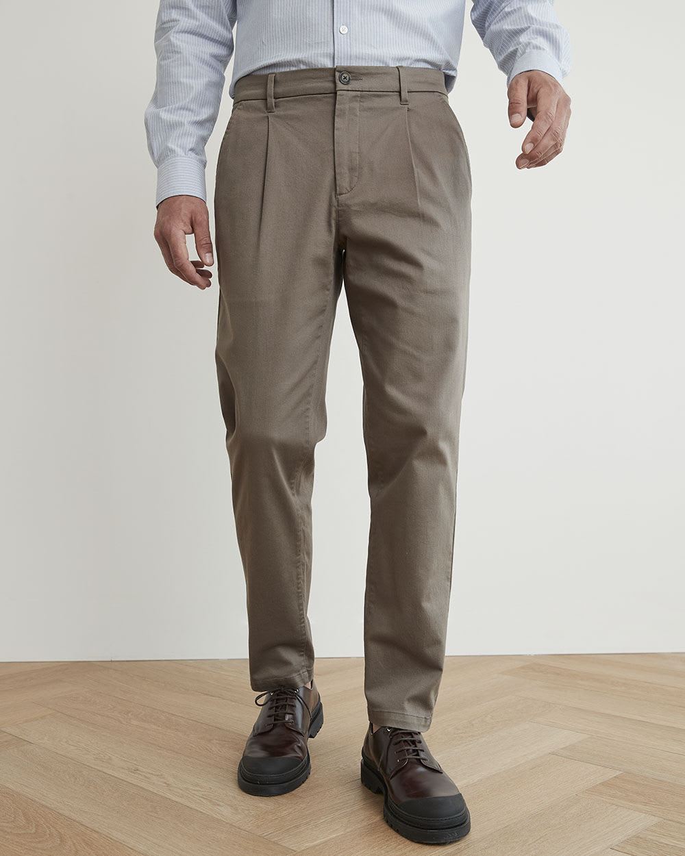 Slim-Fit Pleated Chino Pants - 30"