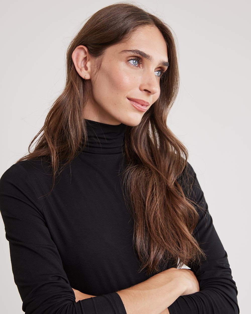 Fitted Long-Sleeve Mock-Neck Tee