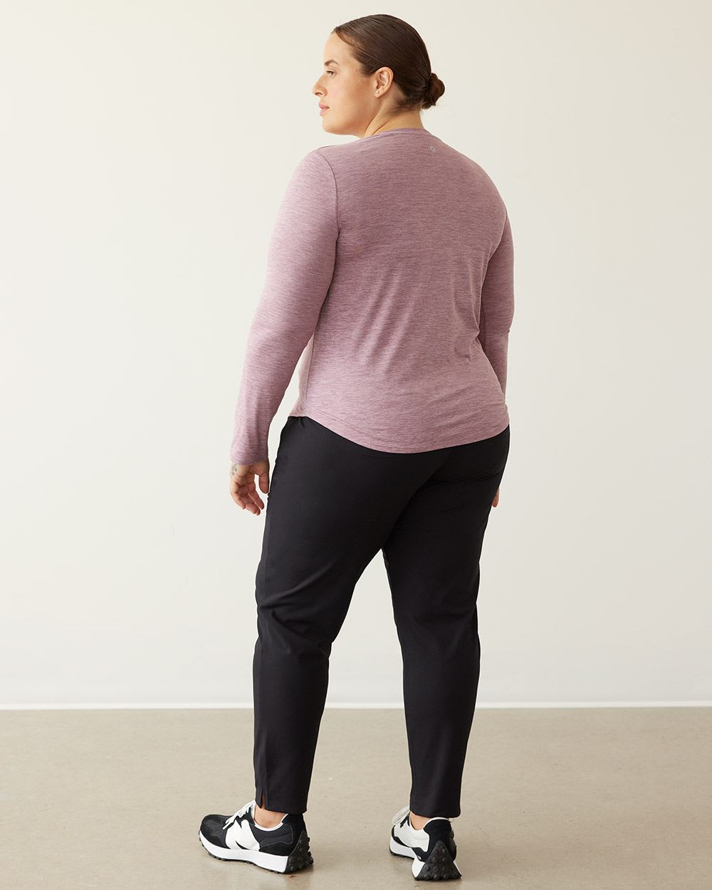 Long-Sleeve Crew-Neck Tee - Dry Lux Hyba Essentials